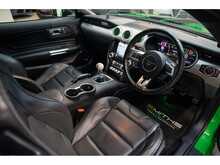 Ford Mustang V8 GT - U55751