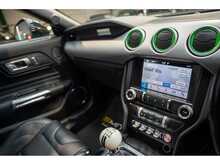 Ford Mustang V8 GT - U55751