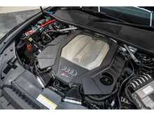 Audi RS6 Avant TFSI V8 Carbon Black - U55757