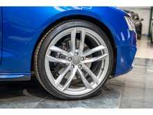 Audi S5 TFSI V6 Black Edition - U55773