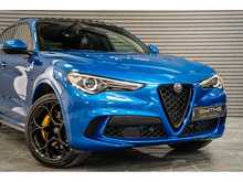 Alfa Romeo Stelvio V6 Bi-Turbo Quadrifoglio - U55794