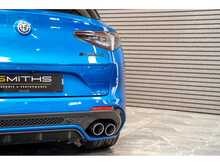 Alfa Romeo Stelvio V6 Bi-Turbo Quadrifoglio - U55794