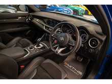 Alfa Romeo Stelvio V6 Bi-Turbo Quadrifoglio - U55794