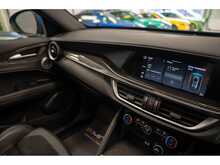 Alfa Romeo Stelvio V6 Bi-Turbo Quadrifoglio - U55794