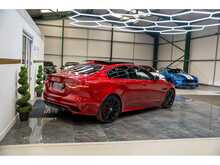 Jaguar XE P300i R-Dynamic HSE - U55795