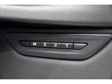 Jaguar XE P300i R-Dynamic HSE - U55795