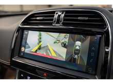 Jaguar XE P300i R-Dynamic HSE - U55795