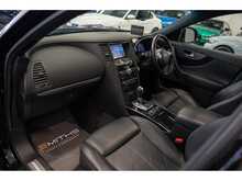 Infiniti QX70 d V6 Ultimate - U55796