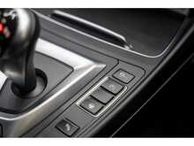 BMW M2 BiTurbo Competition - U55799