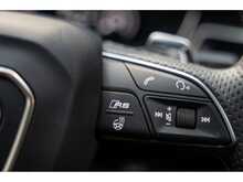 Audi RS5 TFSI V6 Carbon Black - U55809