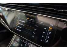 Audi SQ7 TDI V8 Vorsprung - U55820