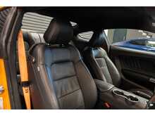 Ford Mustang V8 GT - U55824