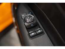 Ford Mustang V8 GT - U55824