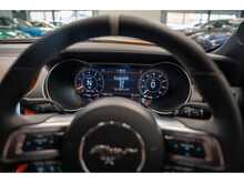 Ford Mustang V8 GT - U55824