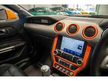 Ford Mustang V8 GT - U55824