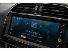 Jaguar XE P300i R-Dynamic HSE - U55836