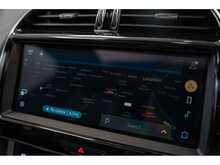 Jaguar XE P300i R-Dynamic HSE - U55836