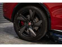 Jaguar F-PACE P550 V8 SVR - U55844