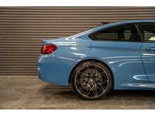 BMW M4 BiTurbo Competition - U55853