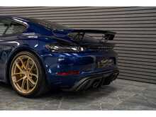 Porsche 718 Cayman GT4 - U55856