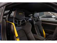 Porsche 718 Cayman GT4 - U55856