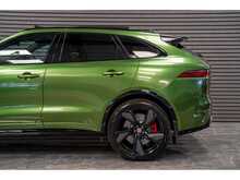 Jaguar F-PACE P550 V8 SVR - U55865