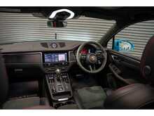 Porsche Macan T V6 GTS - U55872