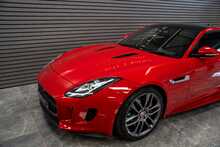 Jaguar F-Type V6 - U55873