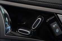 Jaguar F-Type V6 - U55873