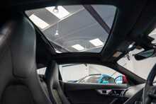 Jaguar F-Type V6 - U55873