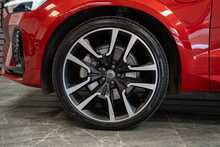 Volvo XC60 h T8 Twin Engine R-Design Pro - U55882