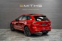 Volvo XC60 h T8 Twin Engine R-Design Pro - U55882