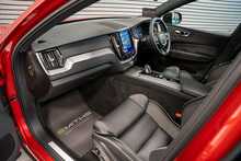 Volvo XC60 h T8 Twin Engine R-Design Pro - U55882