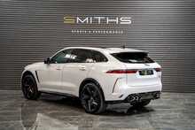 Jaguar F-PACE P550 V8 SVR - U55892