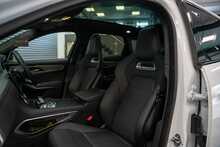 Jaguar F-PACE P550 V8 SVR - U55892