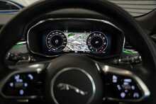 Jaguar F-PACE P550 V8 SVR - U55892