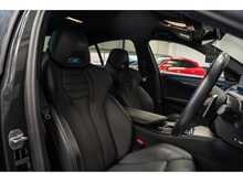 BMW M5 i V8 Competition - U55906