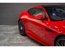Jaguar F-Type V6 Chequered Flag - U55908