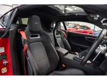 Jaguar F-Type V6 Chequered Flag - U55908