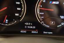 BMW M2 BiTurbo Competition - U55909