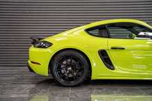 Porsche 718 Cayman GTS - U55915