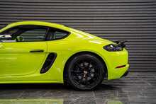 Porsche 718 Cayman GTS - U55915