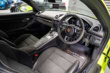 Porsche 718 Cayman GTS - U55915