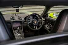 Porsche 718 Cayman GTS - U55915