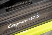 Porsche 718 Cayman GTS - U55915