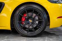 Porsche 718 Cayman GTS - U55928