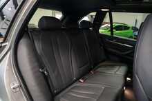 BMW X5 M BiTurbo V8 - U55937