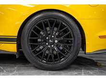 Ford Mustang V8 GT - U55939