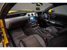 Ford Mustang V8 GT - U55939