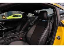 Ford Mustang V8 GT - U55939